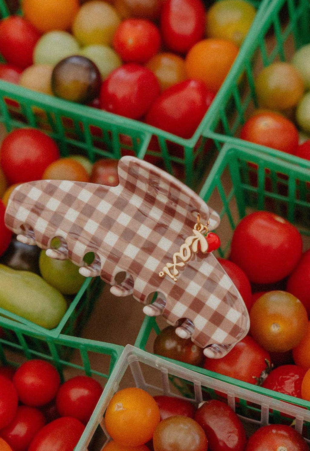 tomato charm claw clip