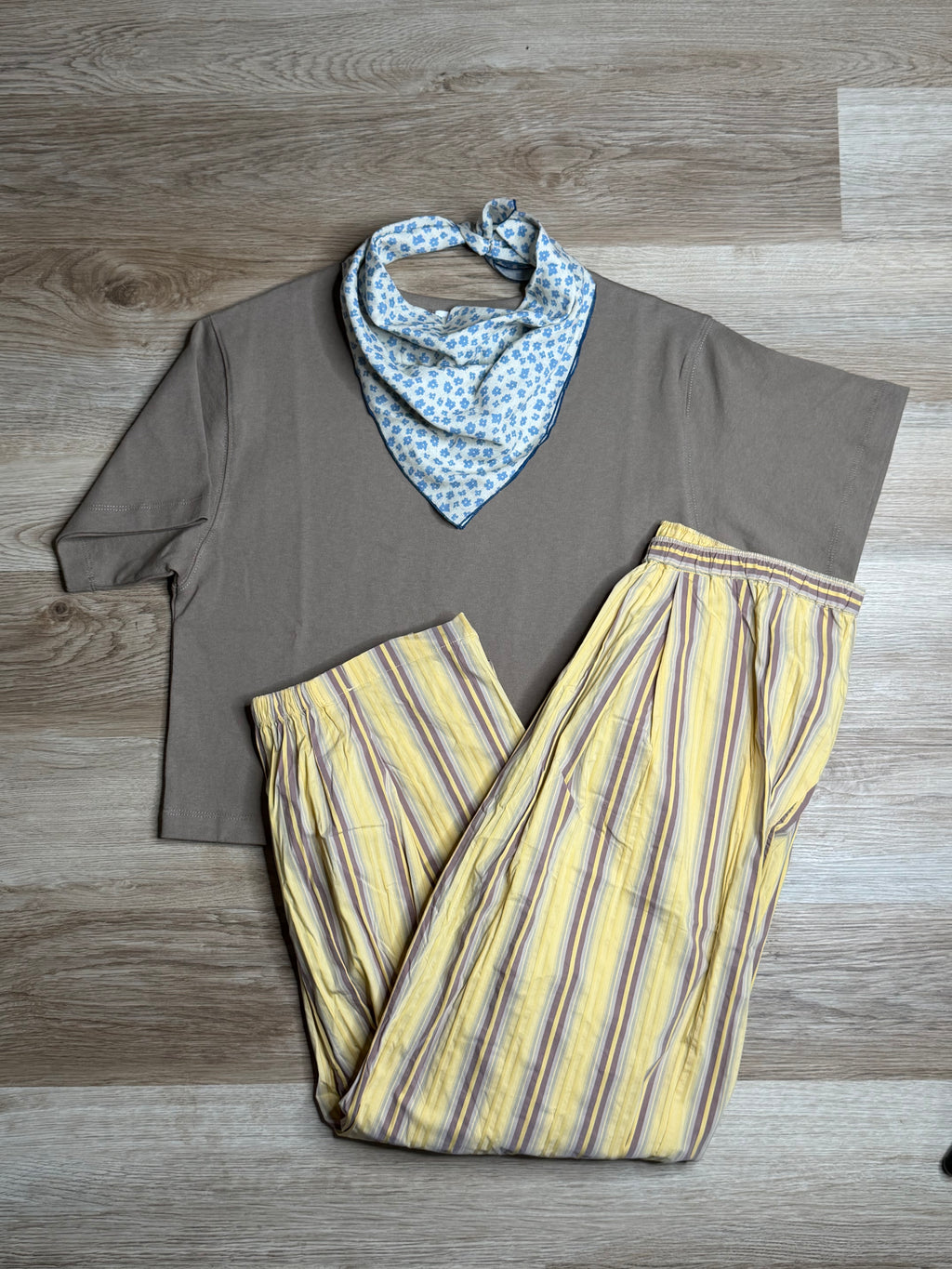 bluebell days neck scarf