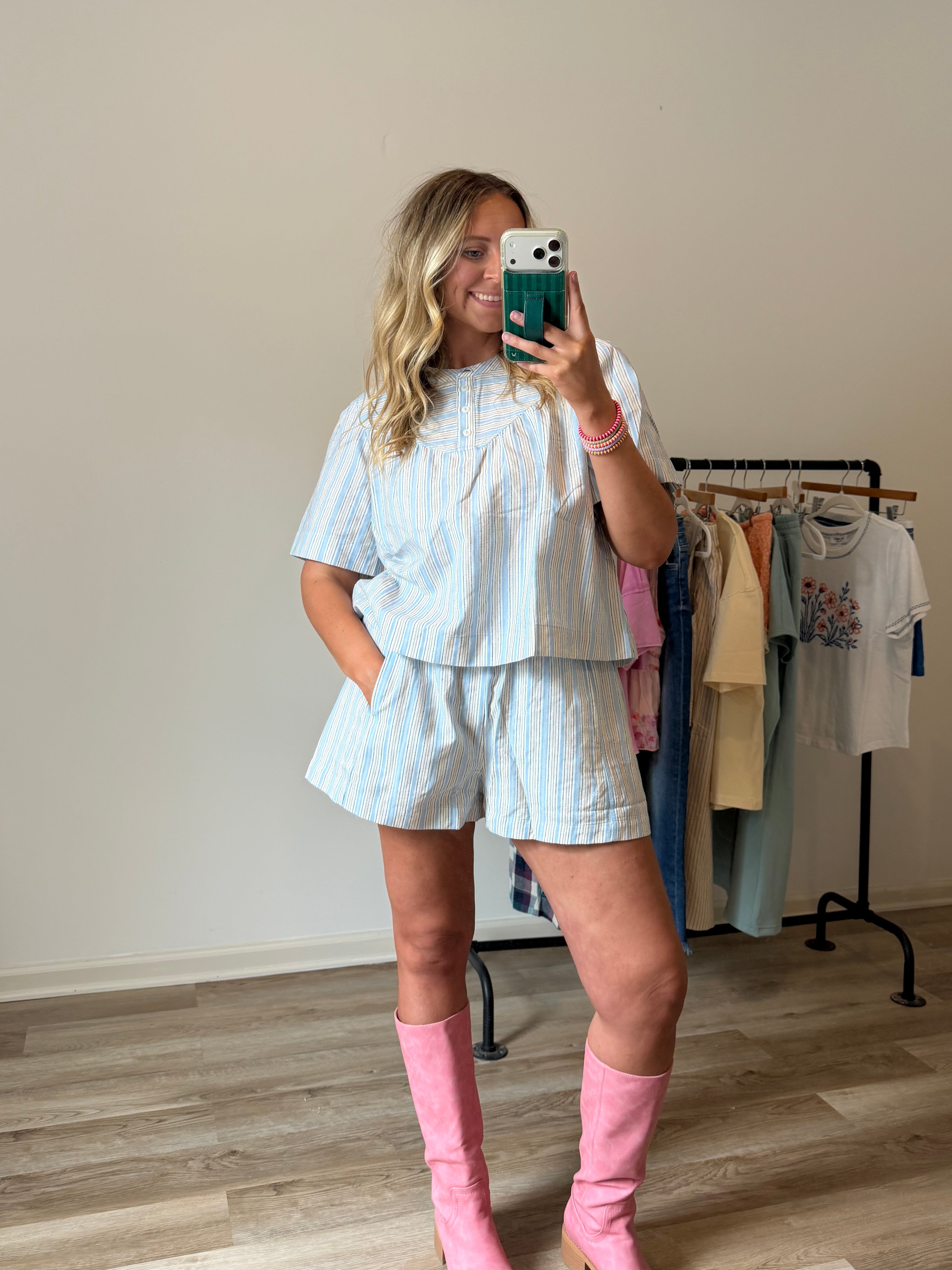berry happy stripe set