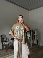 love, linen collective tee
