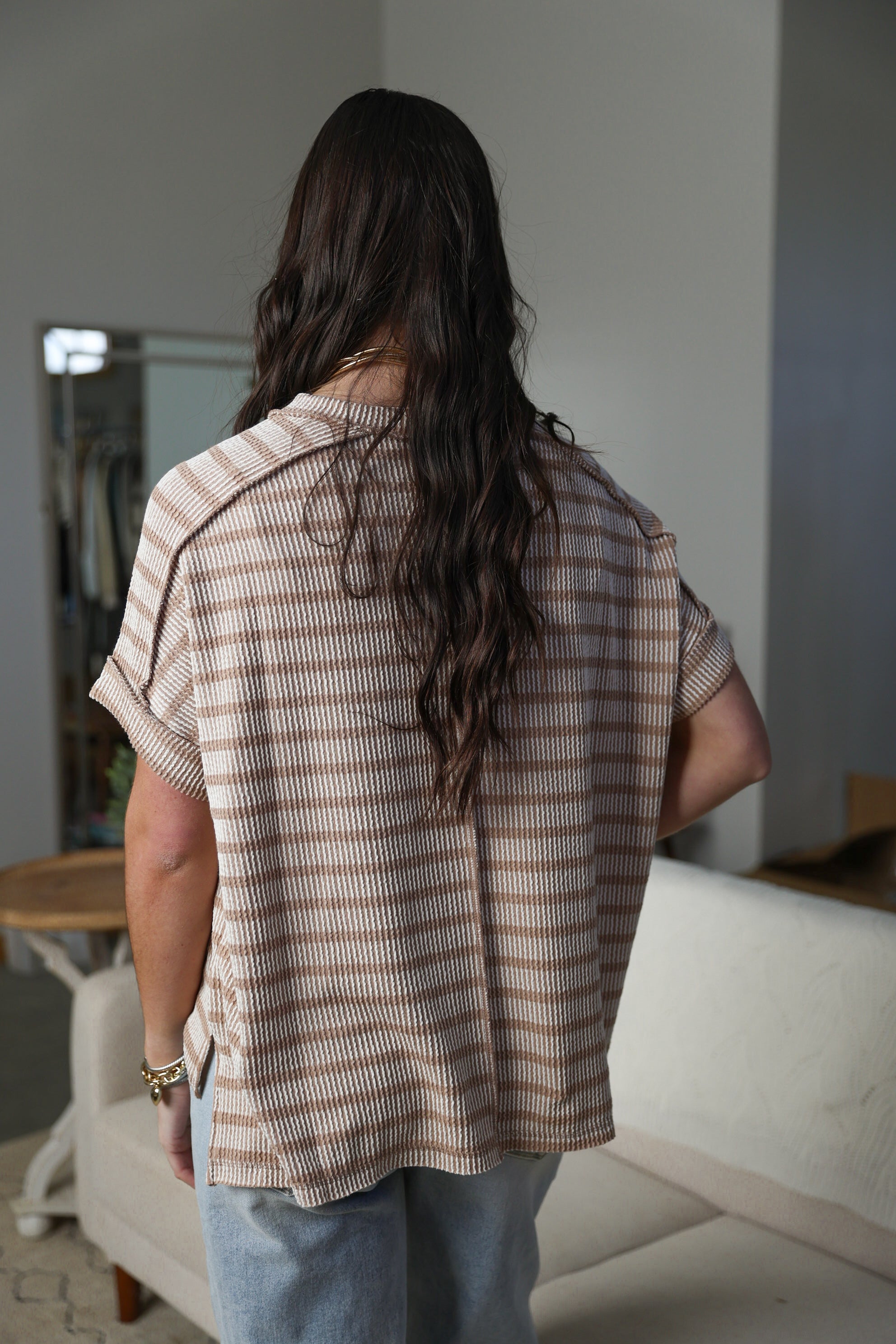 Monochromatic Stripped Top