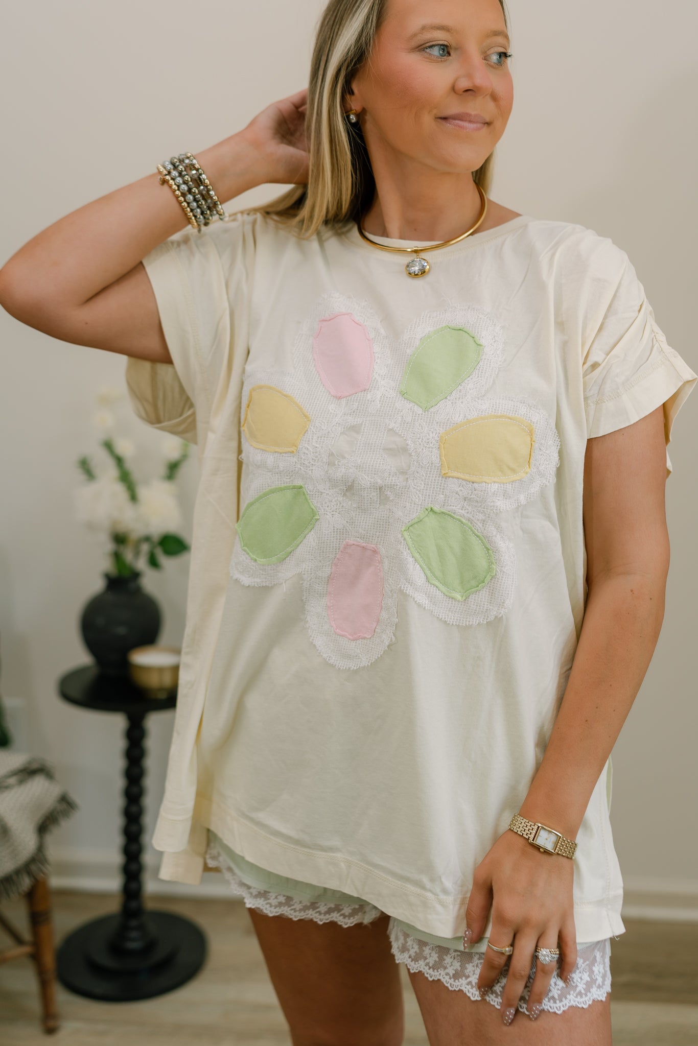 multi flower tee ruffle sleeve