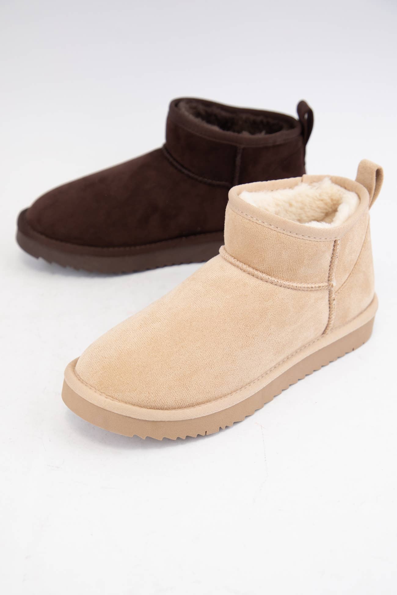 MUTE WINTER ESSENTIAL BESTSELLING SHERPA BOOTIES