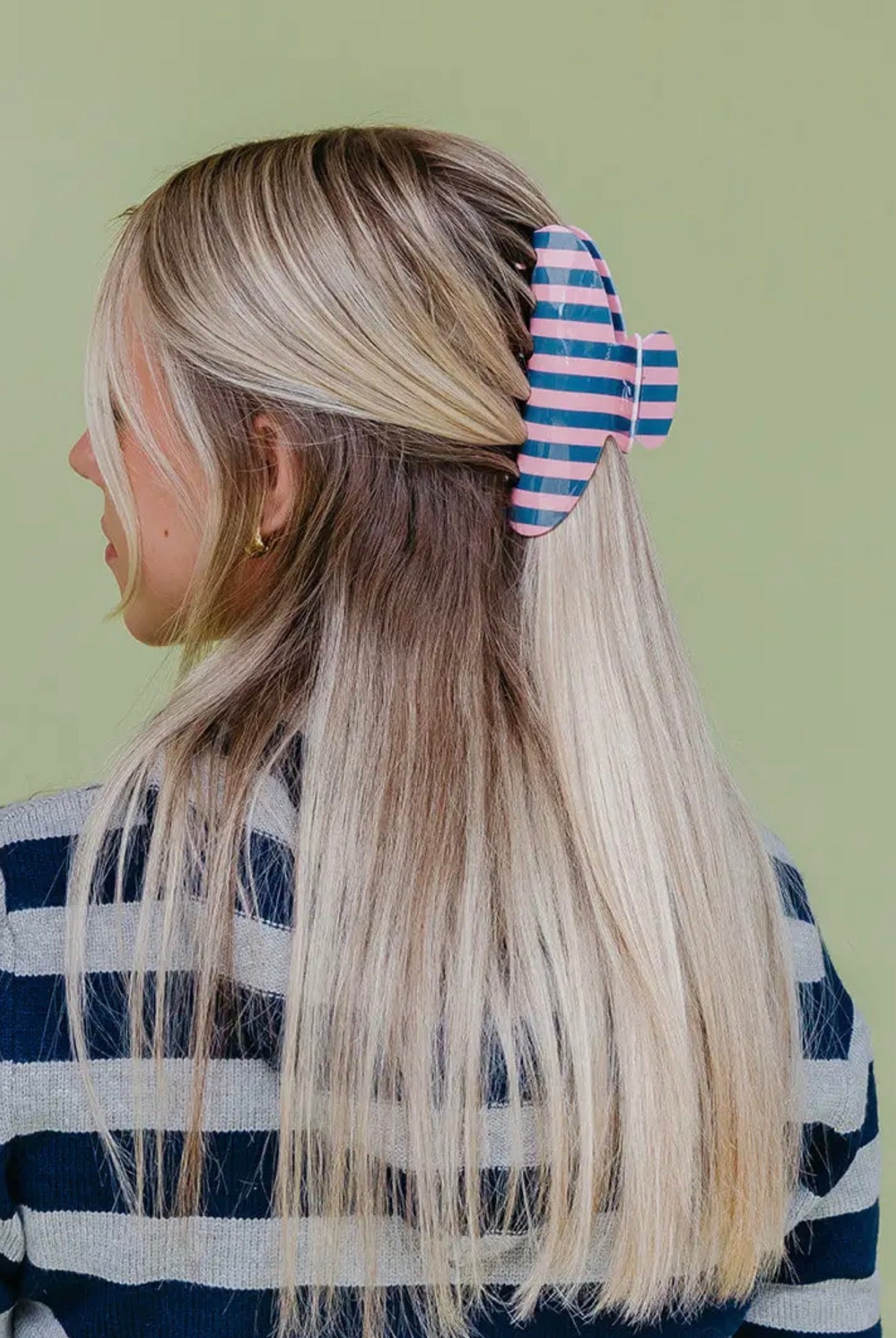 pink and blue stripe claw clip