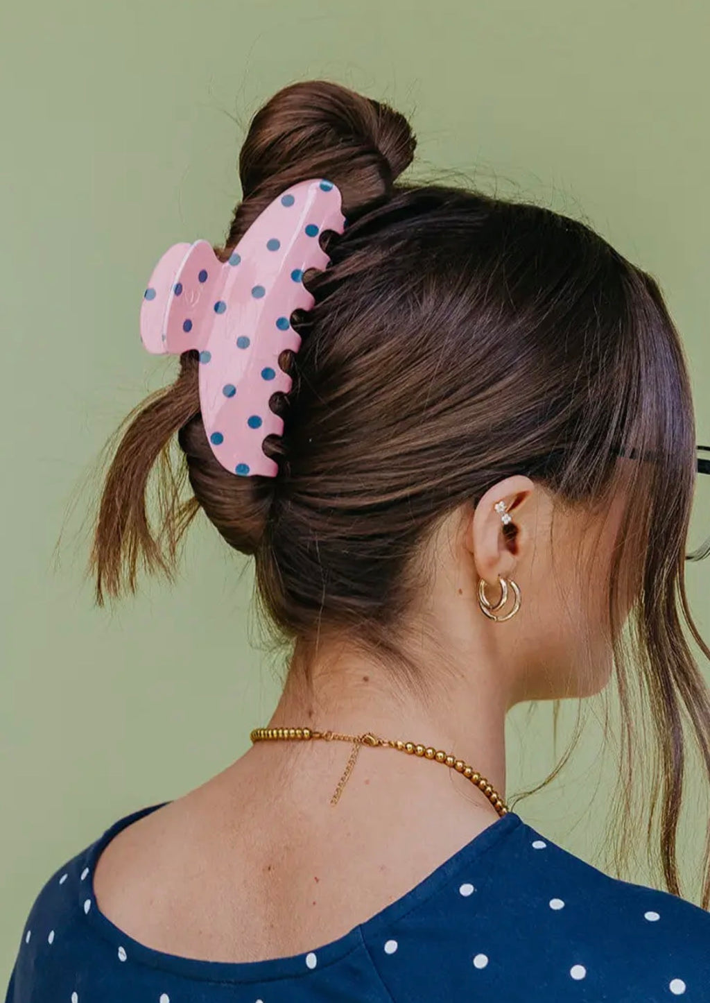 pink and blue polka dot claw cip