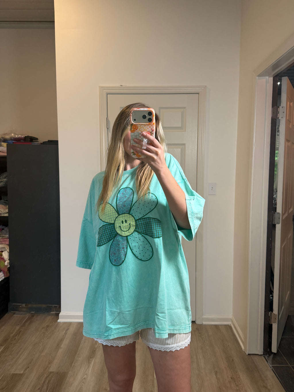 happy dayz tee seafoam