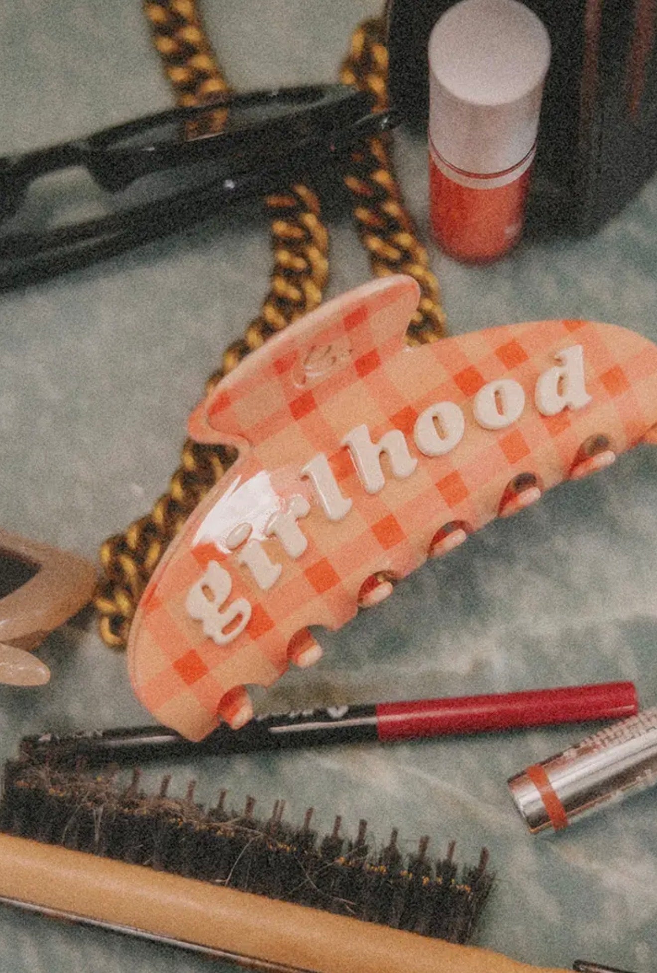 girlhood claw clip