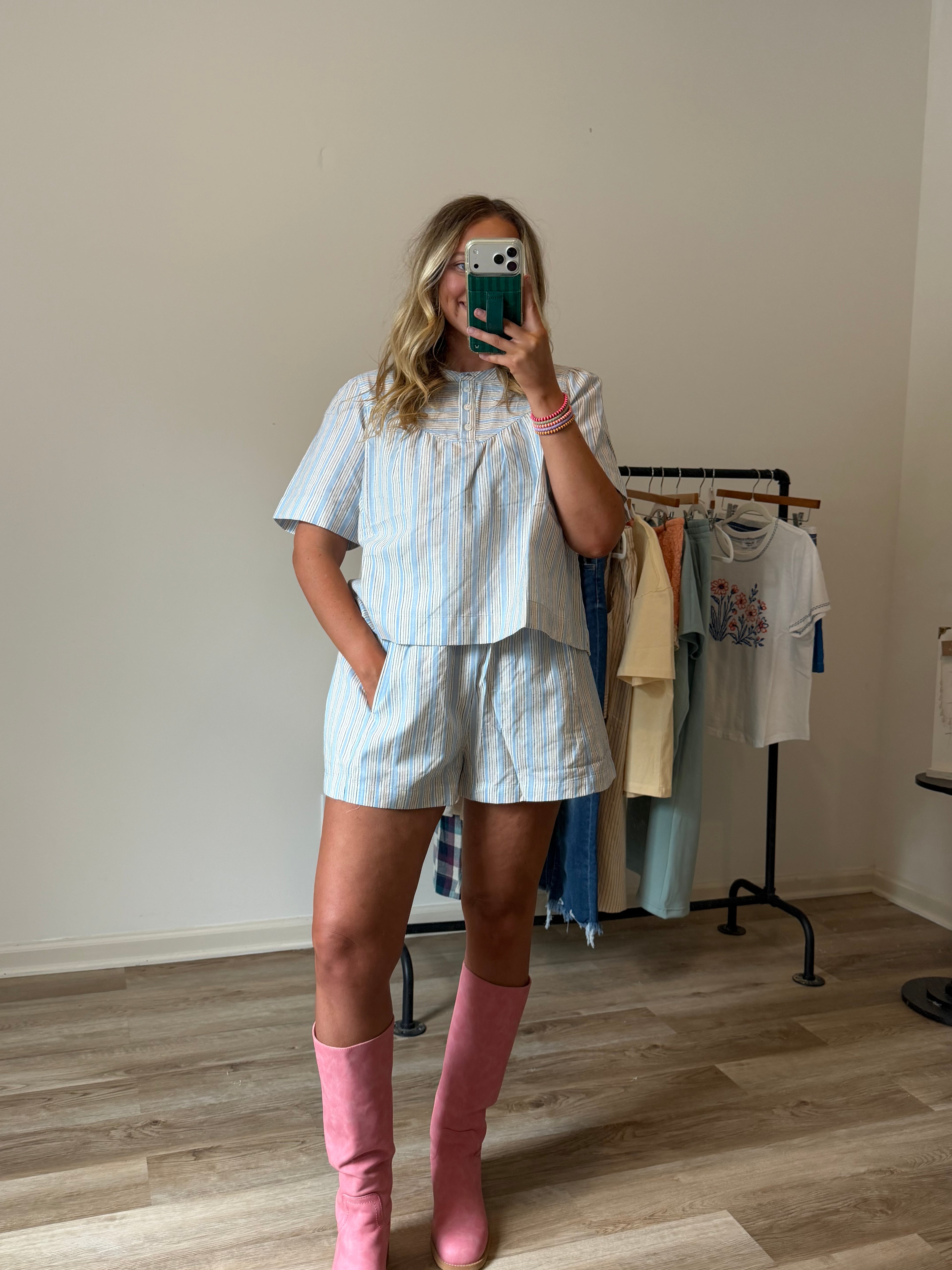 berry happy stripe set