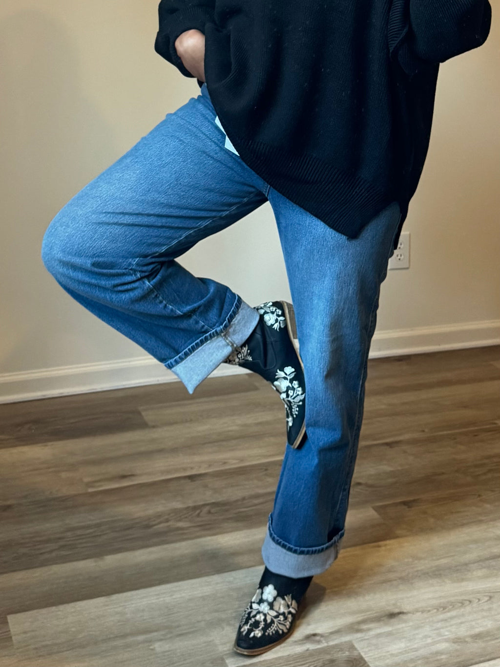 Kancan- Cuffed High Rise Straight Pant